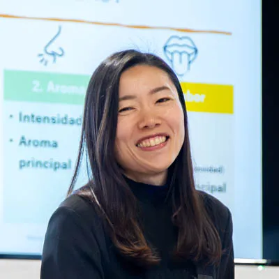 Mayu Sasayama, experta en sake en el CIB